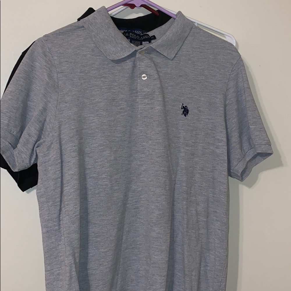 2 polo shirts